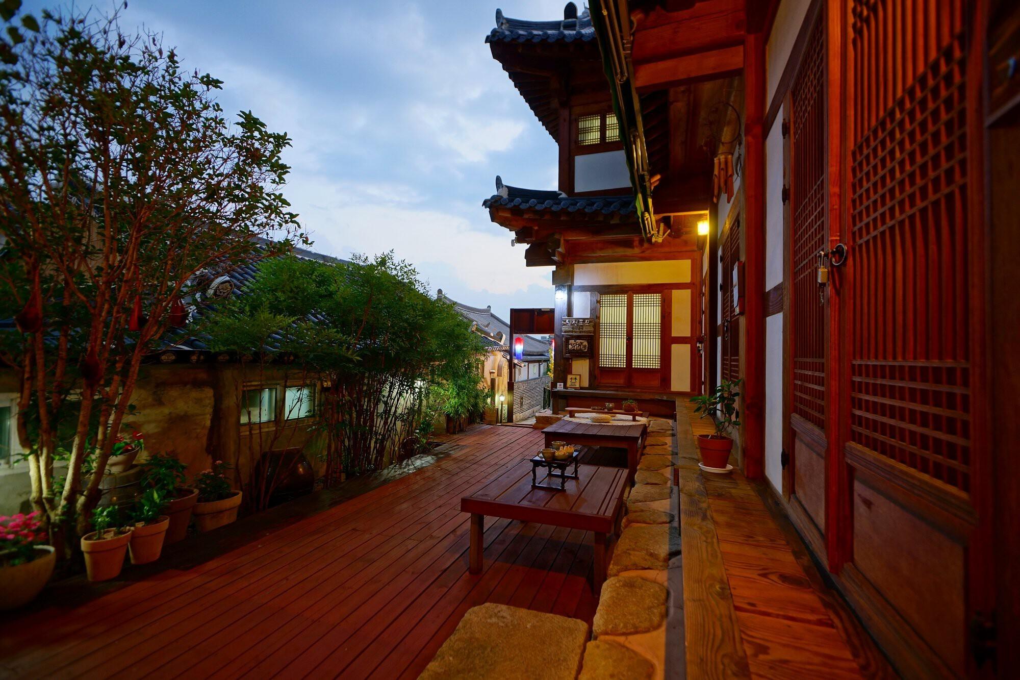 전주 천년의아침 한옥 펜션 (Jeonju Cheonnyeoneui Achim Hanok Pension)