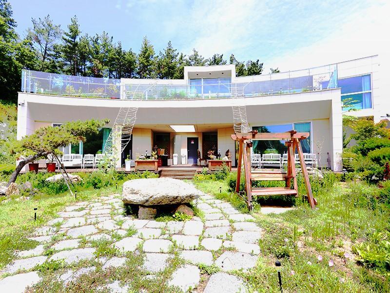 서산 코지펜션 (Seosan Cozy Pension)