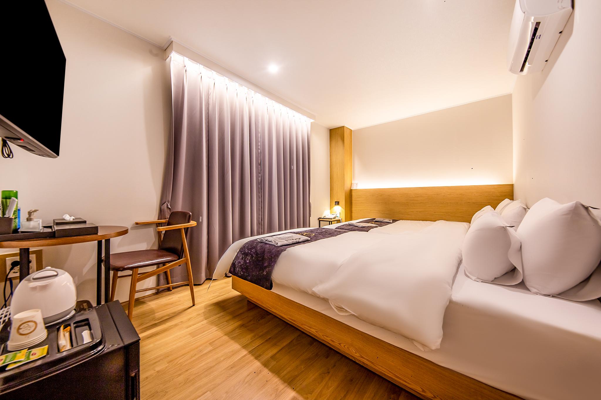 광주 디바인 호텔 (Gwangju Divine Hotel)