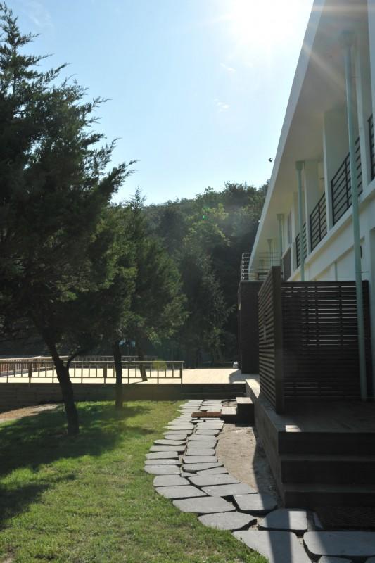 충주 명돌학교캠프펜션 (Chungju Myeongdol School Camp Pension)