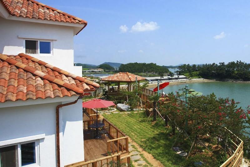 해남 지중해펜션 (Haenam mediterranean pension)