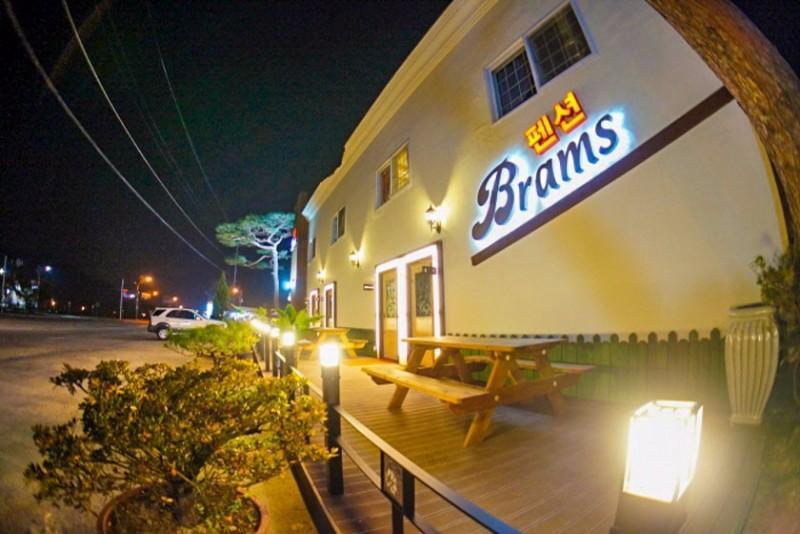 정읍 브람스펜션 (Jeongeup Brahms Pension)