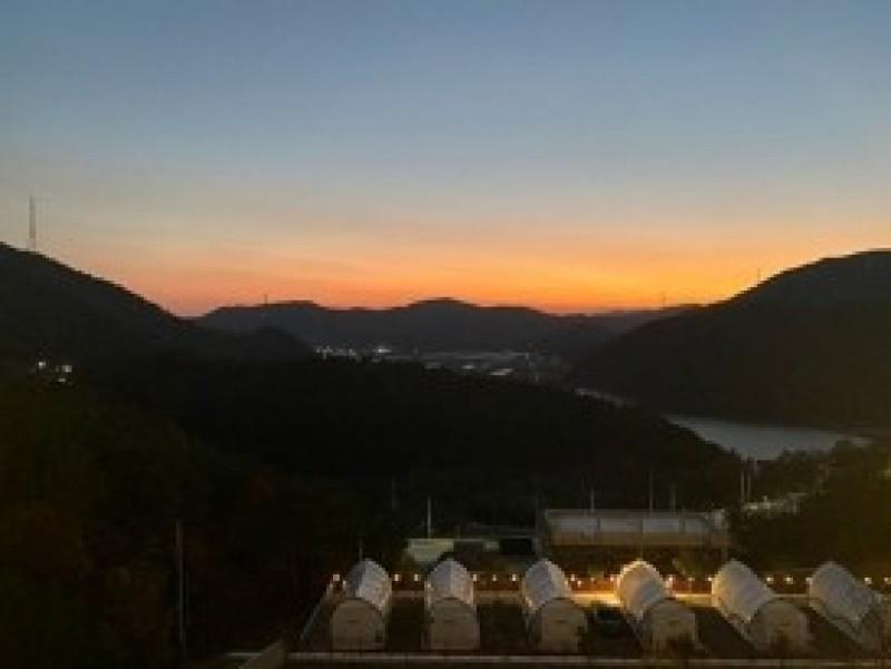 광양 호수도도글램핑 (Gwangyang Lake Island Glamping)