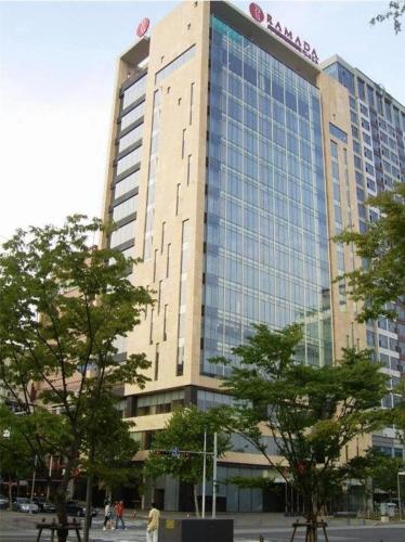 라마다 플라자 광주 (Ramada Plaza Gwangju)