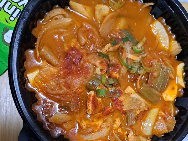 김영찬아저씨김치찌개 본점