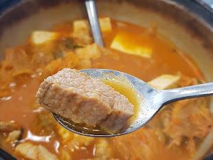 백채김치찌개