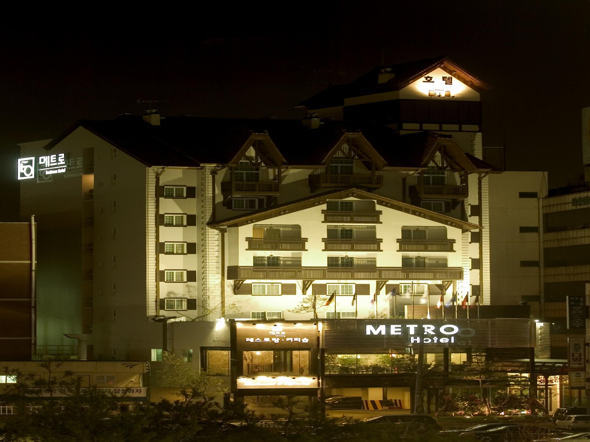 천안 메트로 관광 호텔 (Metro Tourist Hotel Cheonan)