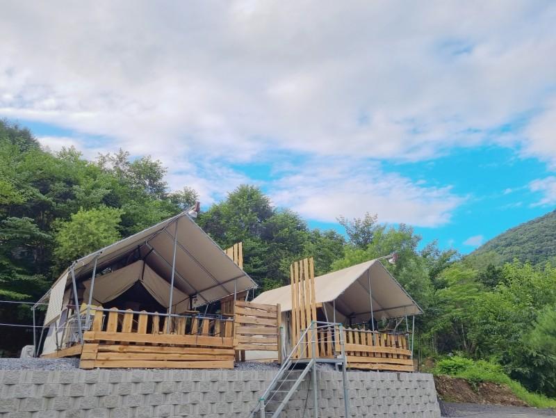 평창 뇌운계곡글램핑 (Pyeongchang Noeun Valley glamping)