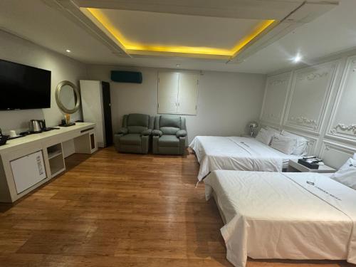 호텔 어반네스트 (Urban Nest Hotel)