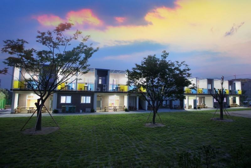용인 에버리움펜션 (Yongin Everleeum Pension)