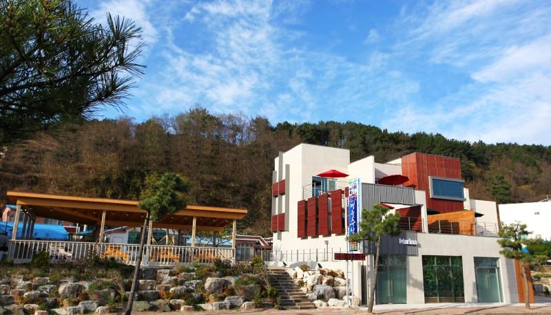 울진 마리나펜션 (Uljin Marina Pension)