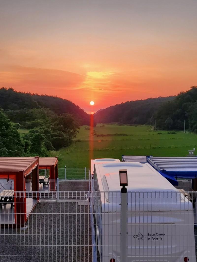 양양 베이스캠프카라반 (Yangyang Base Camp Caravan)