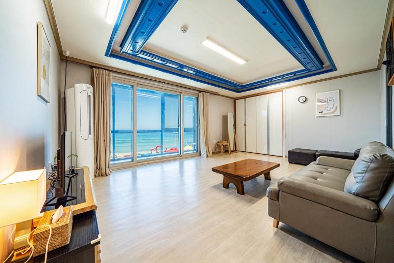 고성 더씨194펜션 (Goseong The C 194 Pension)