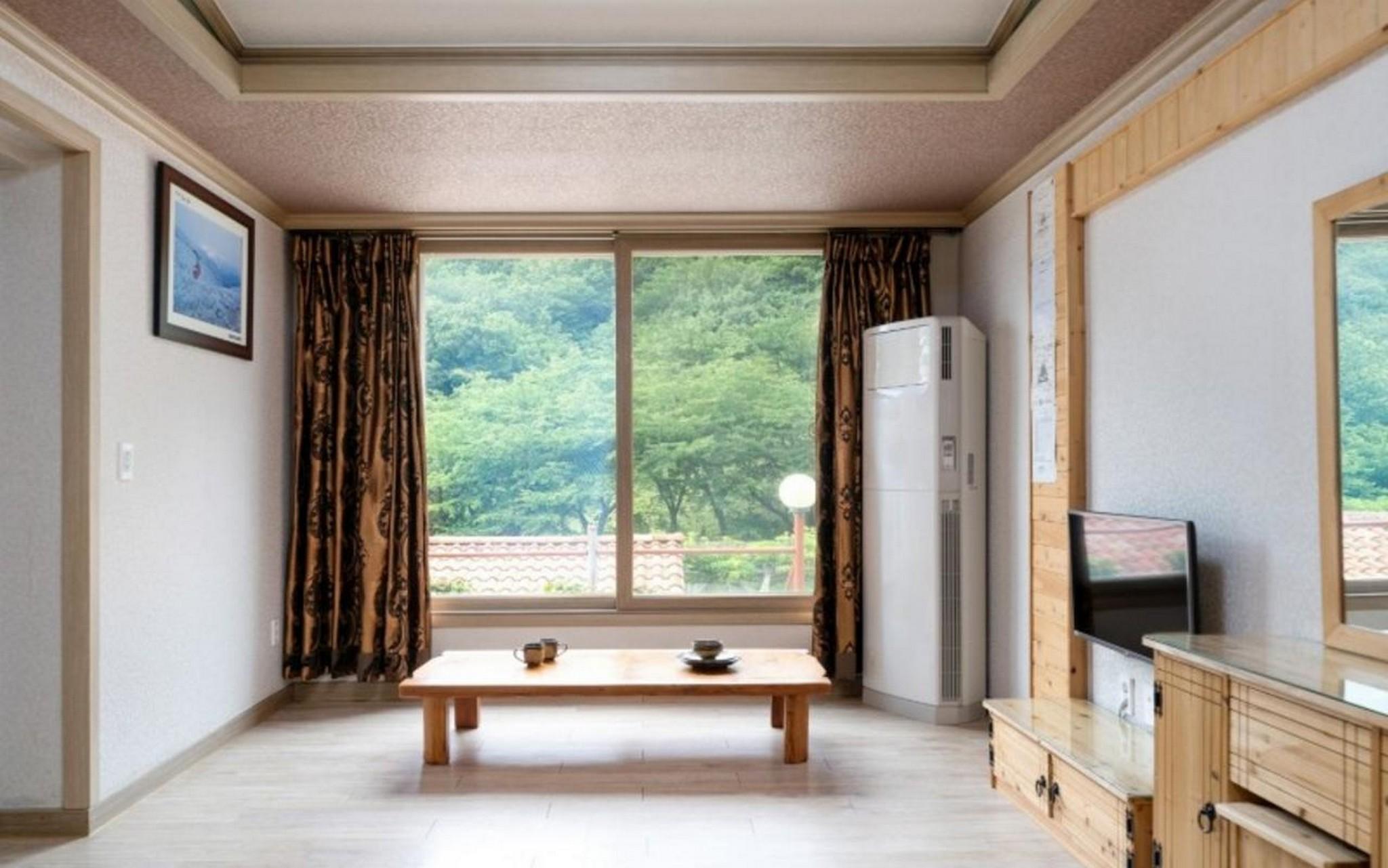 두륜산 관광 펜션 (Haenam Duryunsan Tourist Pension)