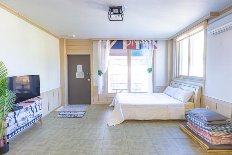 태안 만리포힐링펜션 (Taean Manripo Healing Pension)