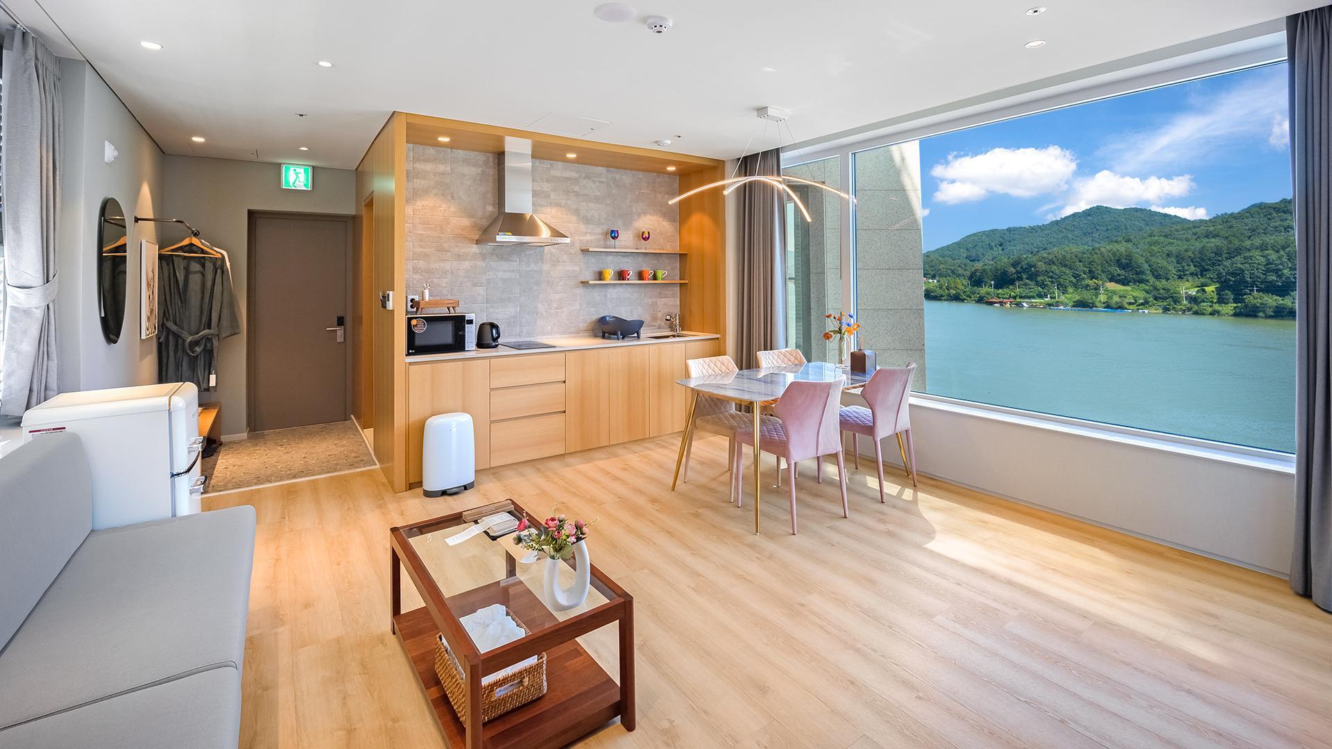 가평 라퓨타 리조트 (Gapyeong Laputa Resort)