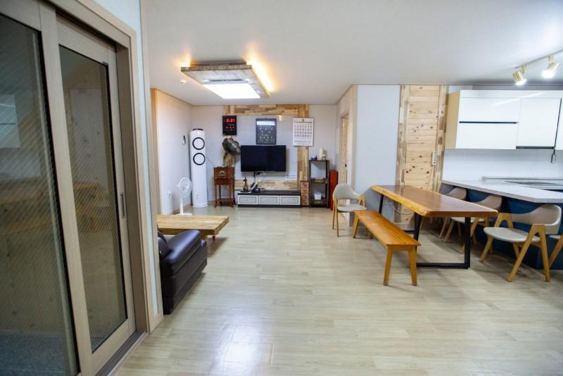 태안 만나펜션 (Taean Manna Pension)