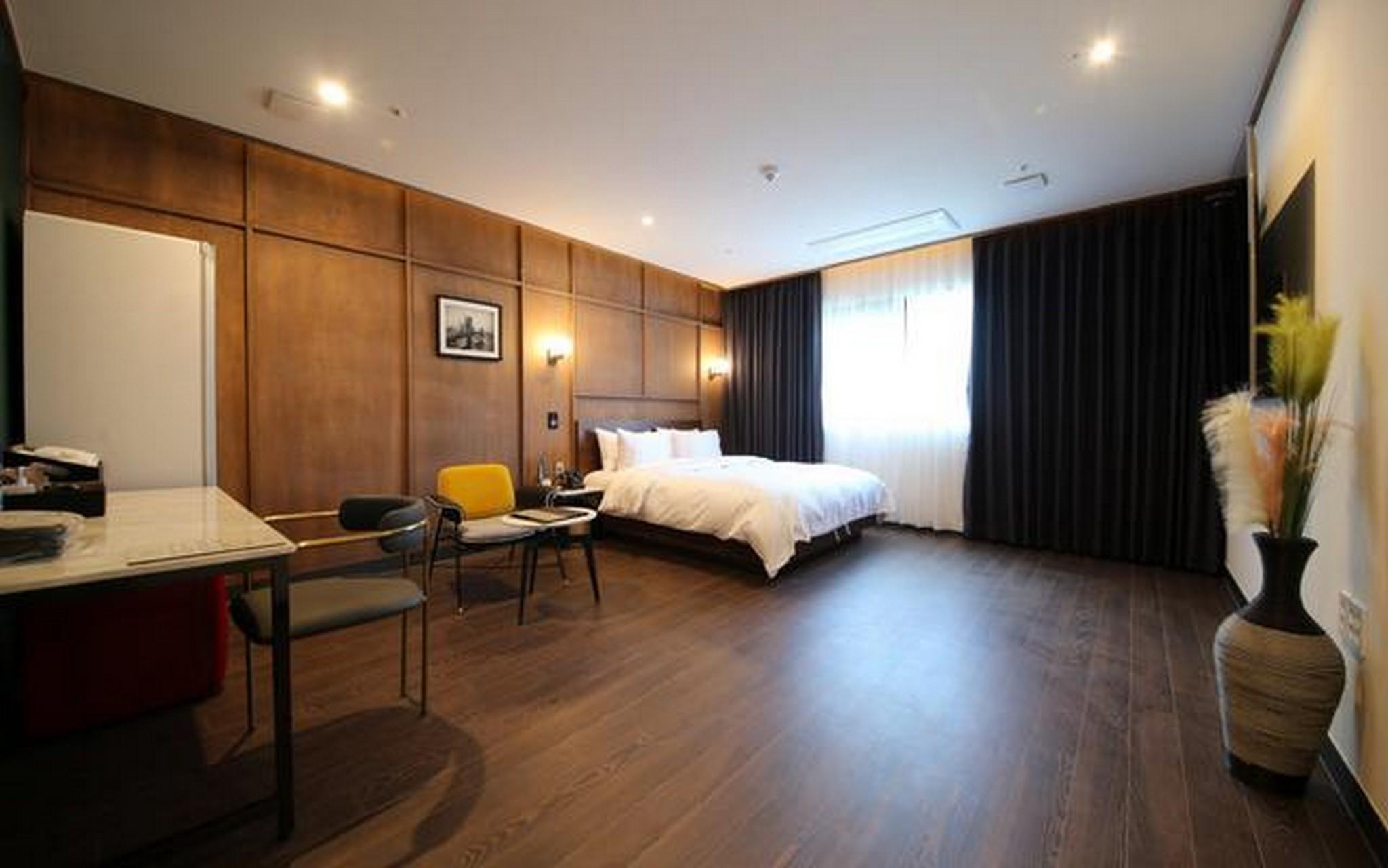 목포 칼튼힐호텔 (Mokpo Carlton Hill Hotel)