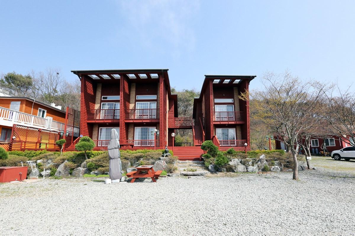밀라트 펜션 (Milart Pension)