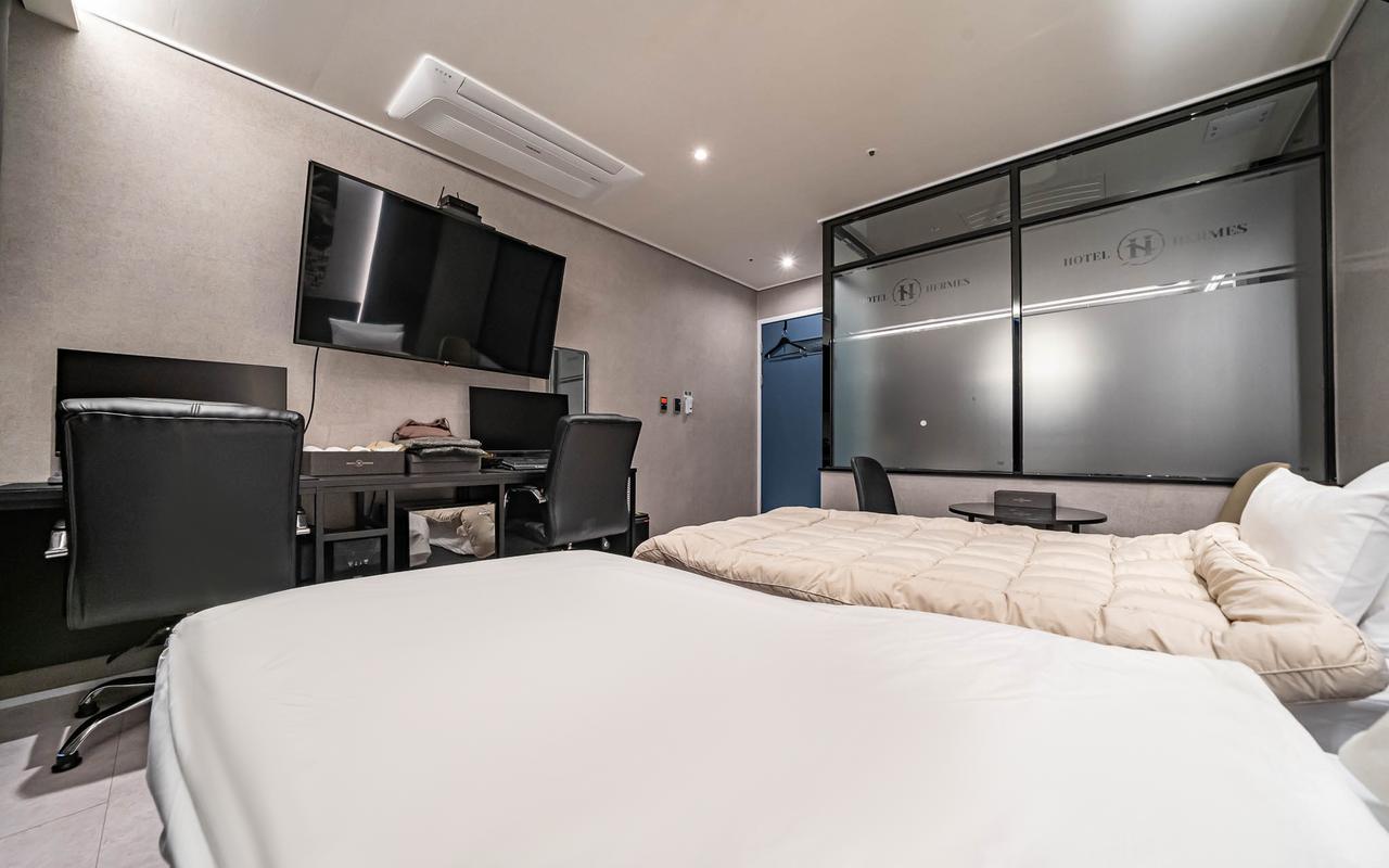 에버랜드역 호텔 헤르메스 (Hotel Hermes at Yongin Everland Station)