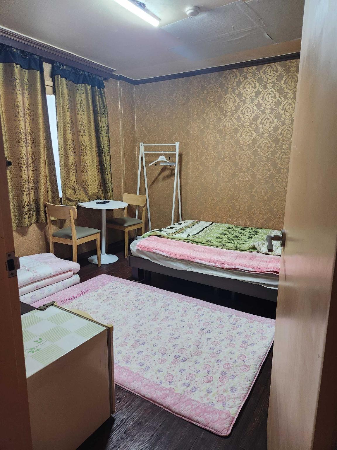 전주 금암동 신성파크텔 (Jeonju Geumamdong Shinsung Parktel Guesthouse)