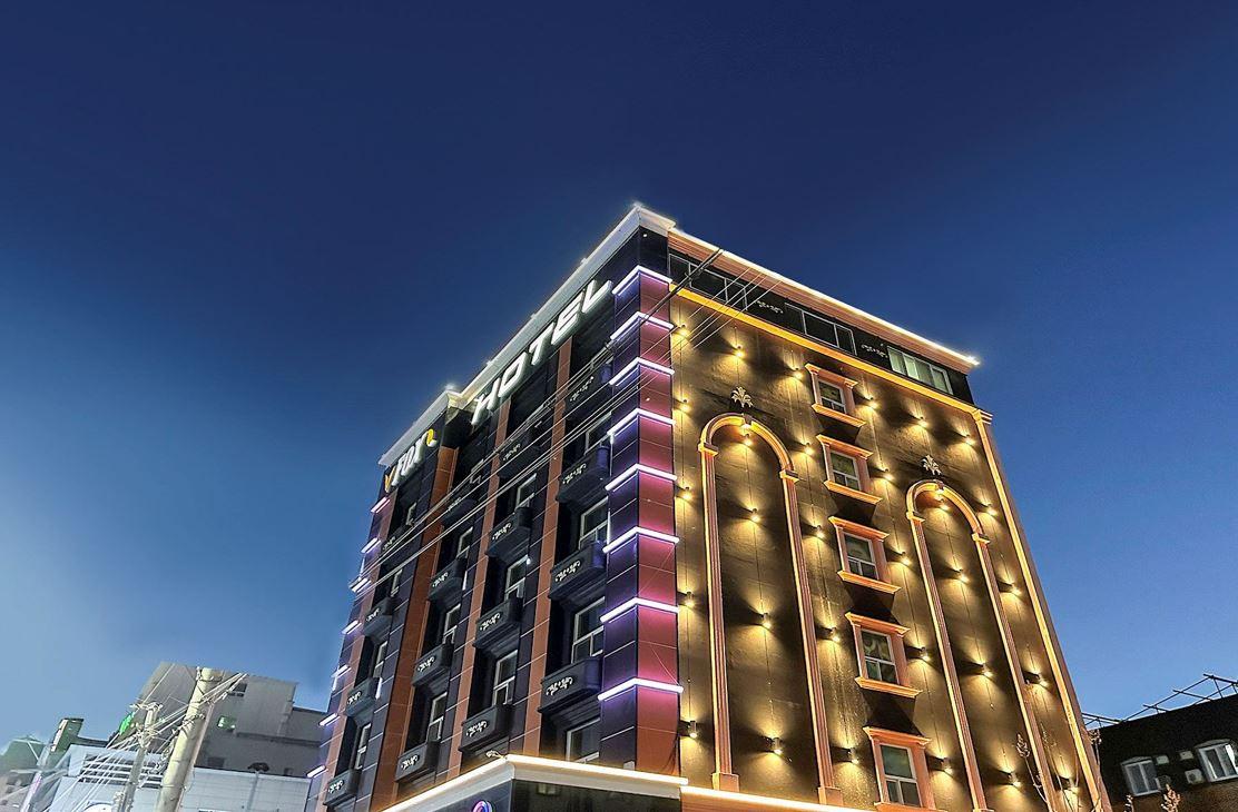 구미 폭스 호텔 (Hotel Fox in Wonpyeong-dong, Gumi)