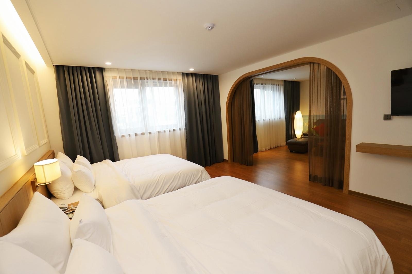 평창 호텔 더 마루 (Pyeongchang Hotel The Maru)