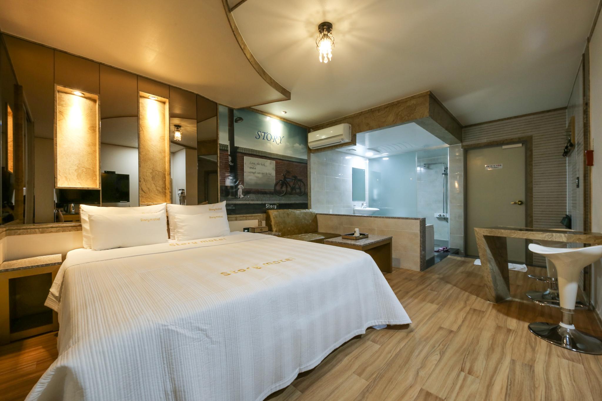 충주 스토리 무인텔 (Chungju Story Self check-in Motel)