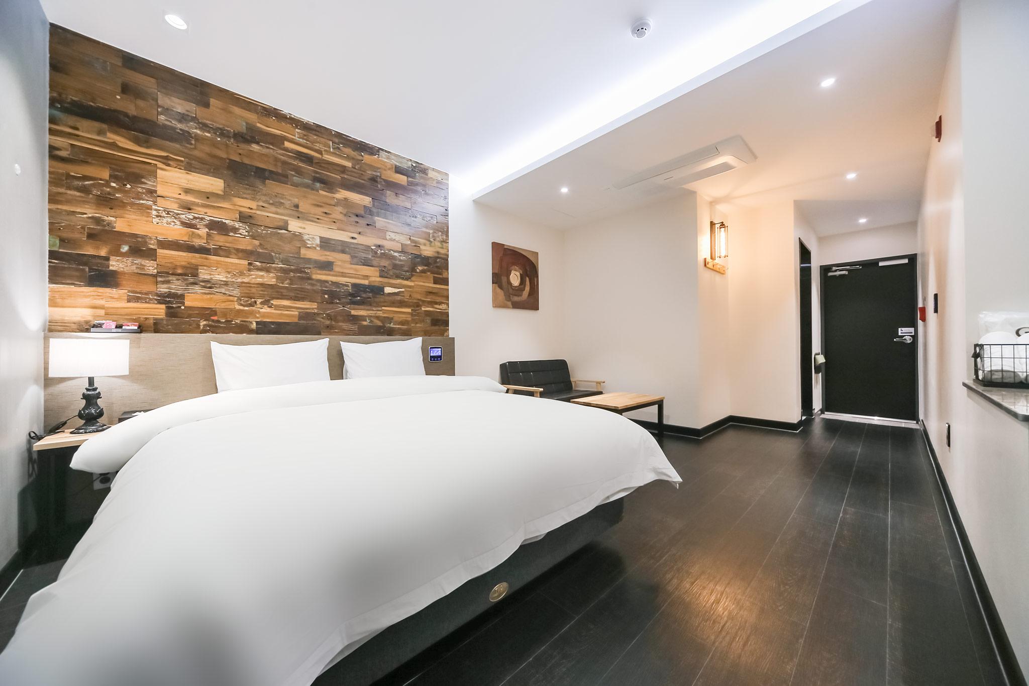 김천 호텔 이상 (Gimcheon Hotel Esang)