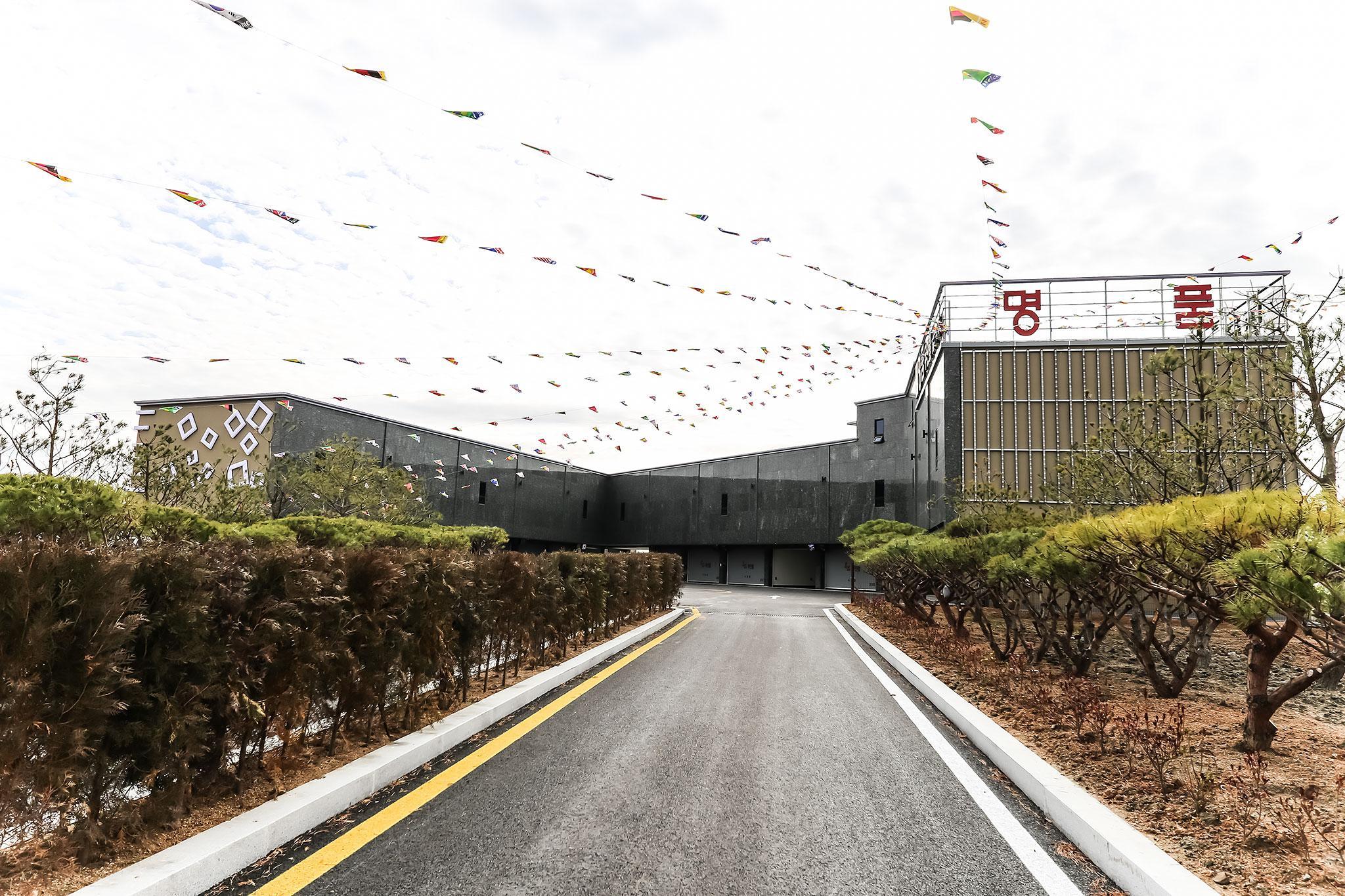 서산 명품 무인텔 (Sosan Luxury Self check-in Motel)