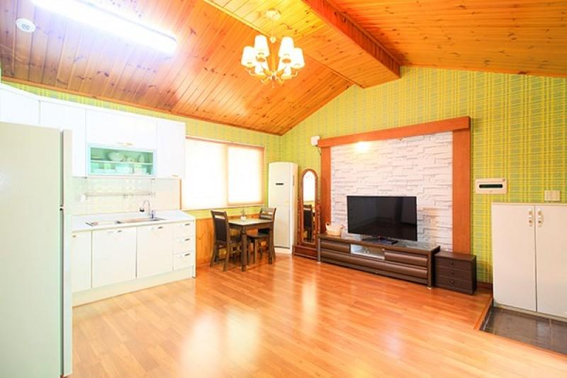 괴산 은하수펜션 (Goesan Milky Way Pension)