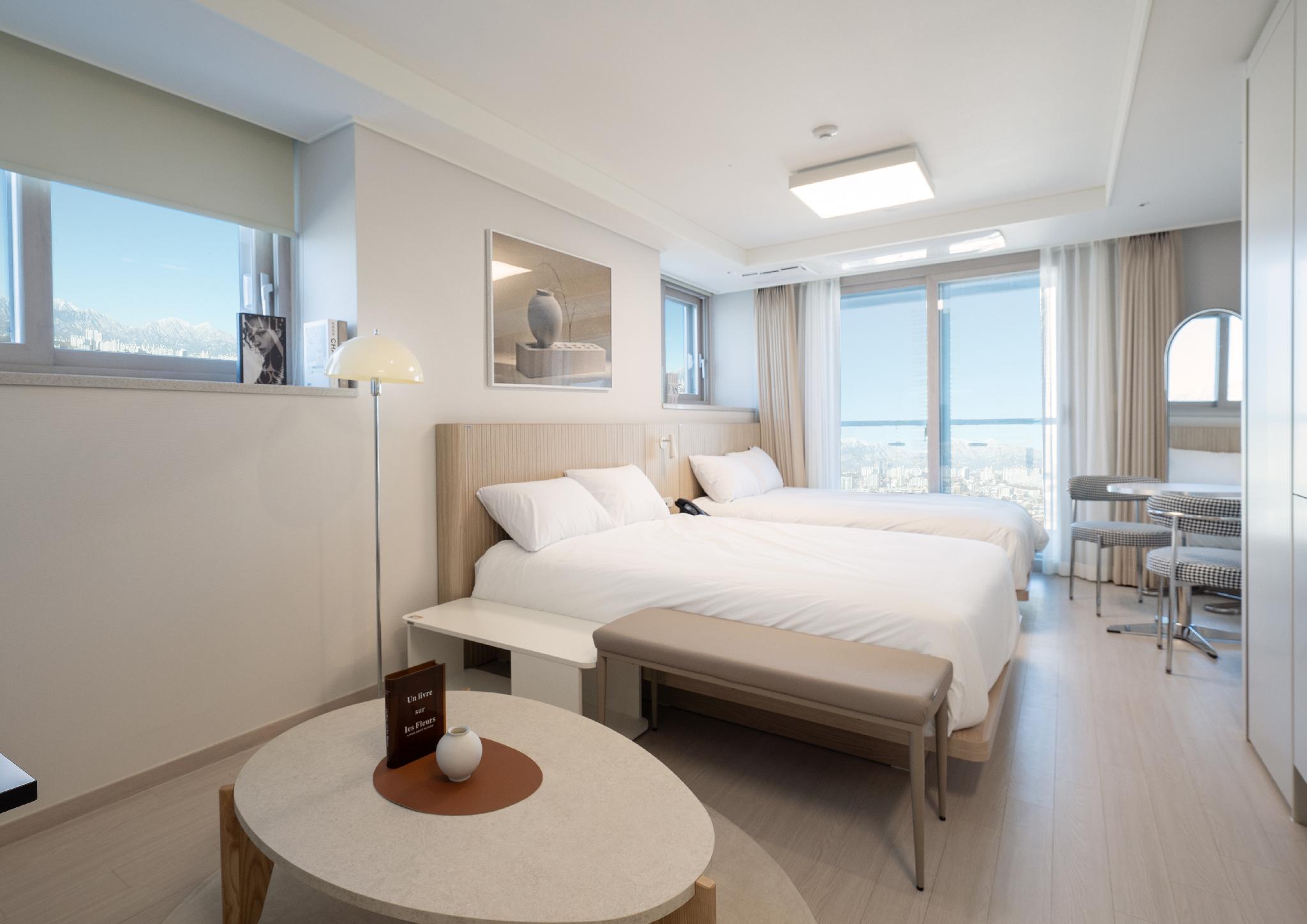 UH FLAT 더 속초 (UH FLAT The Sokcho)