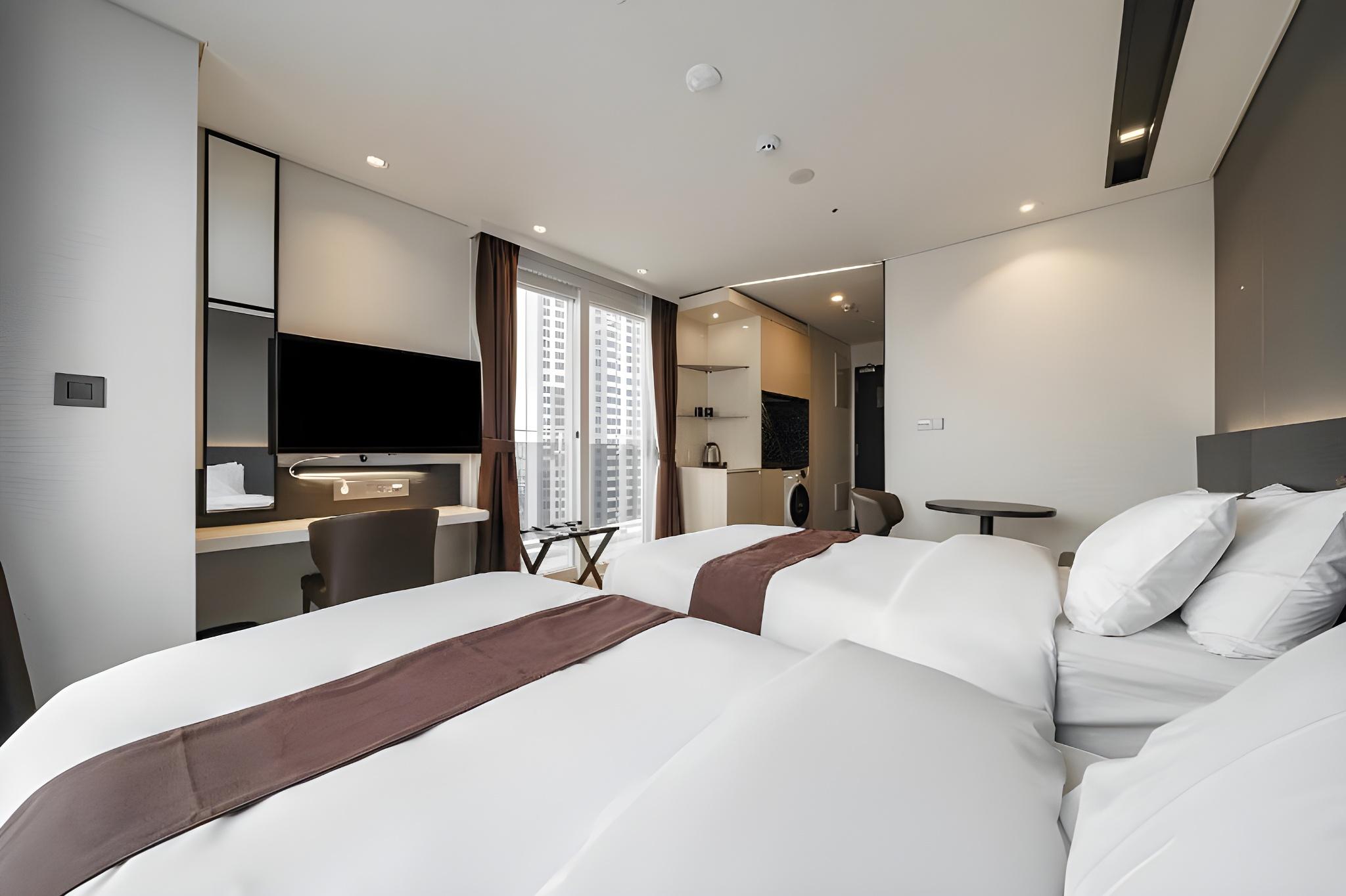 킨텍스 바이 케이트리 (Kintex by K-tree)