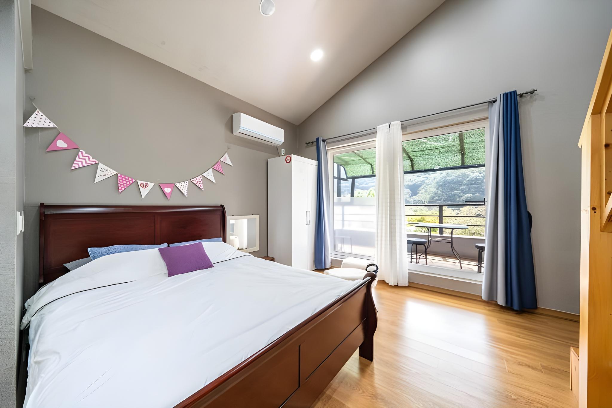 단양 소백산가는길펜션 (Danyang Sobaeksanganeungil Pension)