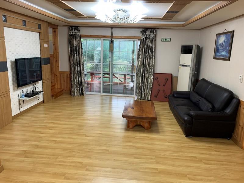 천안 성거호수펜션 (Cheonan Seonggeohosu Pension)