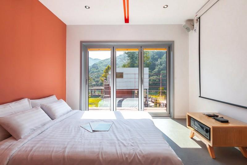 홍천 빌리지736펜션 (Hongcheon Village 736 Pension)