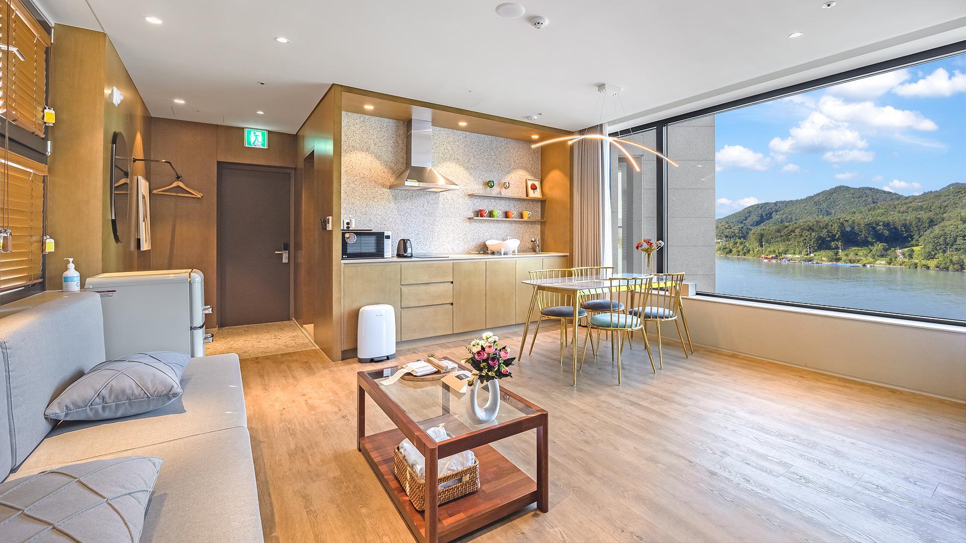 가평 라퓨타 리조트 (Gapyeong Laputa Resort)