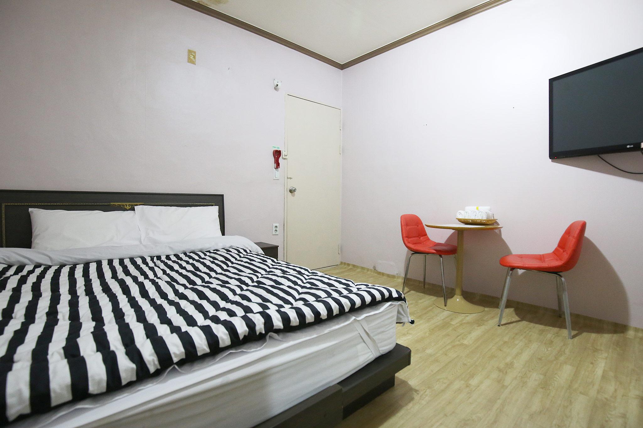 청주 비엔나 모텔 (Cheongju Vienna Motel)