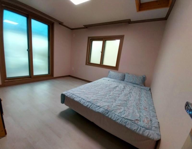 고창 포시즌팜스테이펜션 (Gochang Four Season Farm Stay Pension)