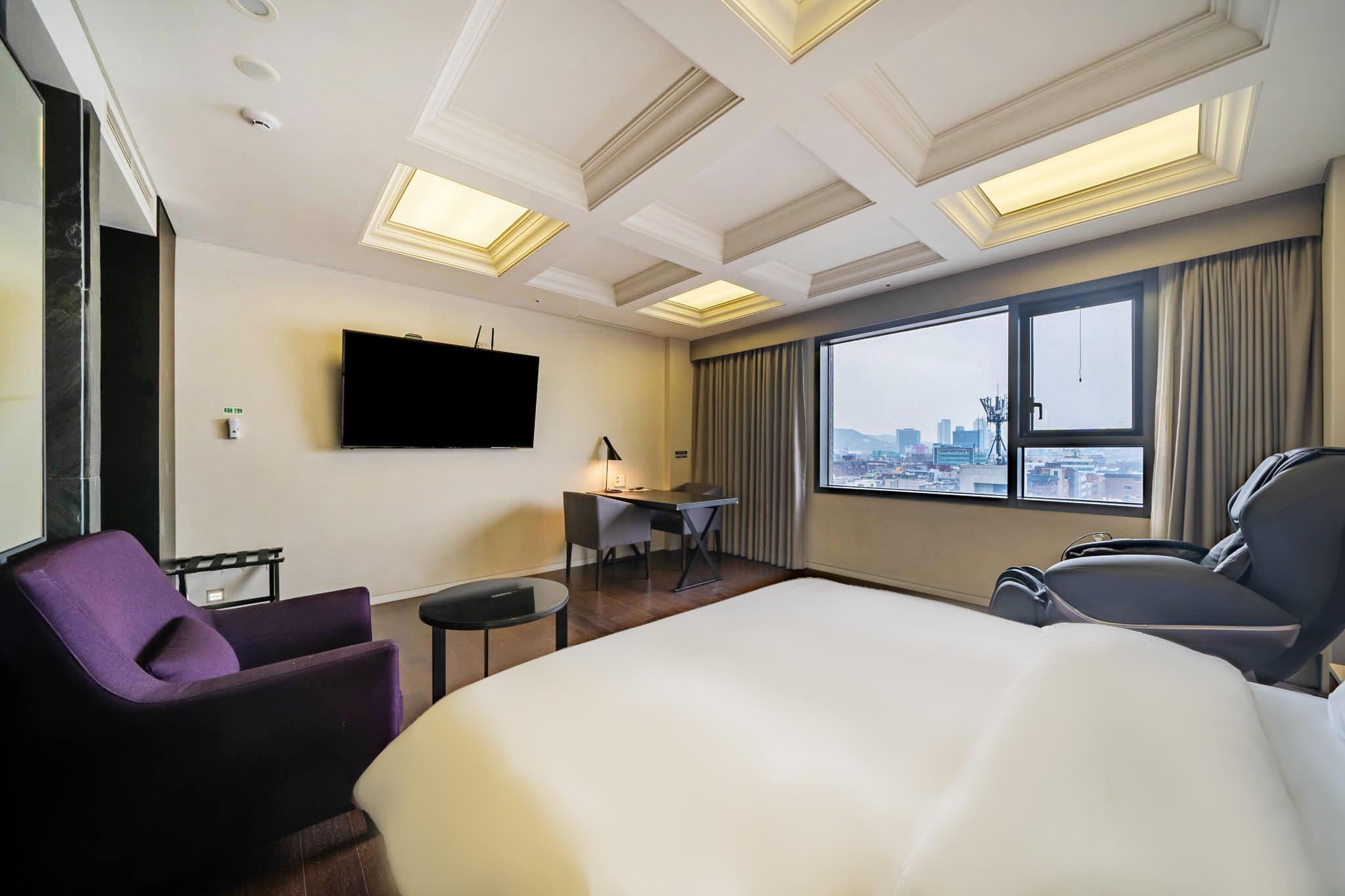 호텔 데님 서울 (Hotel Denim Seoul)