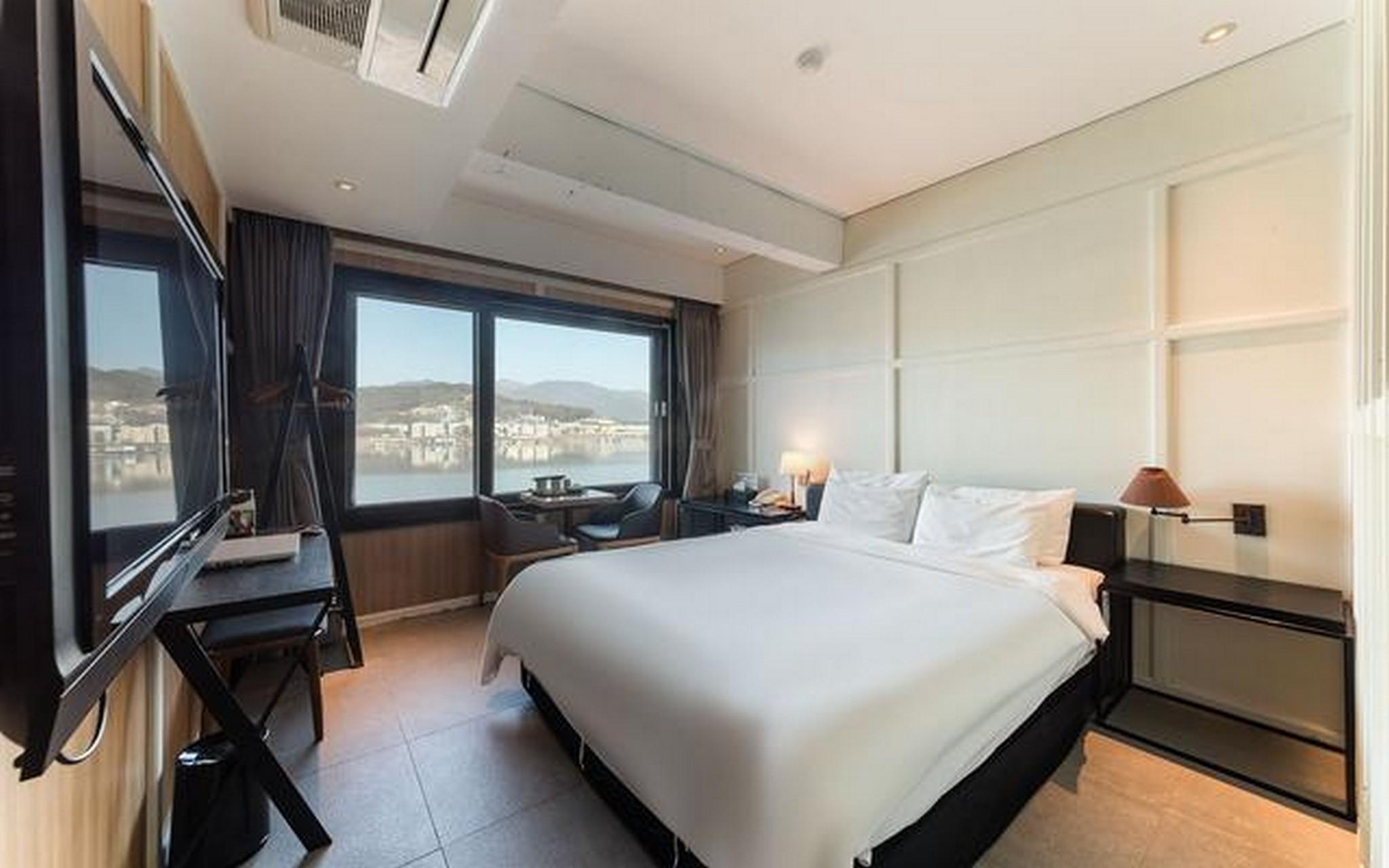 양평 호텔 나폴리 (Yangpyeong Hotel Napoli)