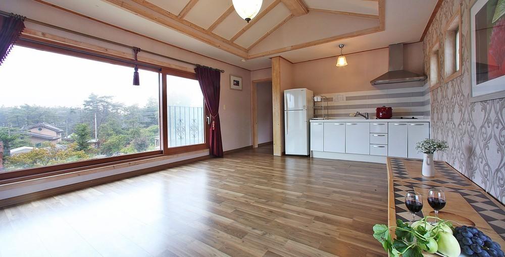 태안 마리모 펜션 (Taean Marimo Pension)