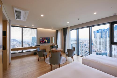 씨에스 호텔 (CS Hotel)