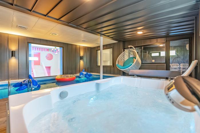 The Stunning Pool Villa