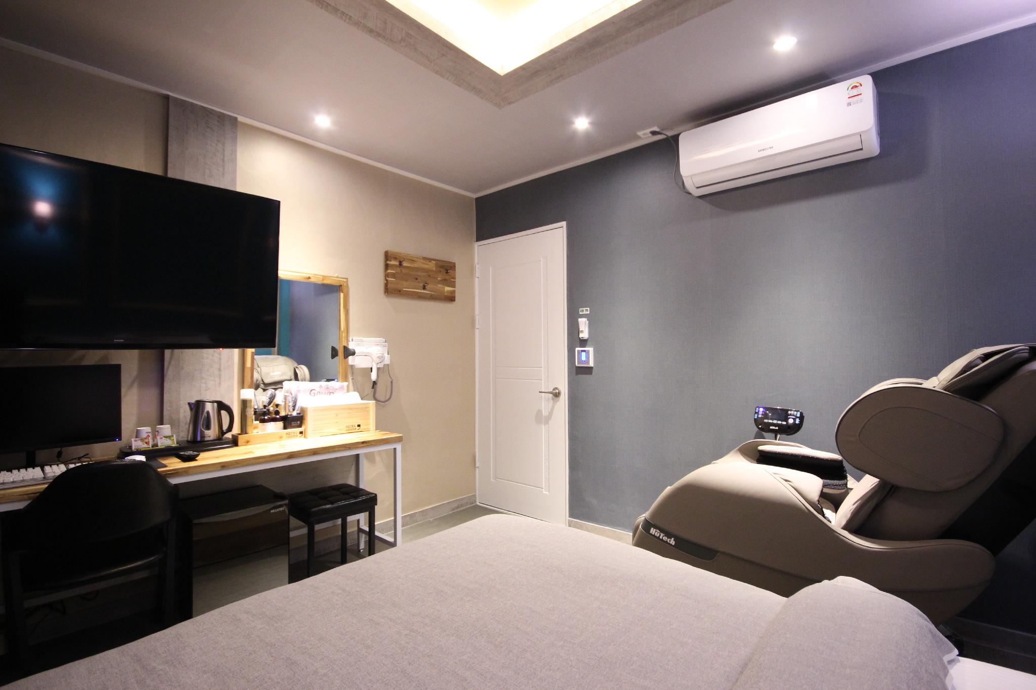구미 인동 호텔 콤마 (Gumi Indong Hotel Comma)