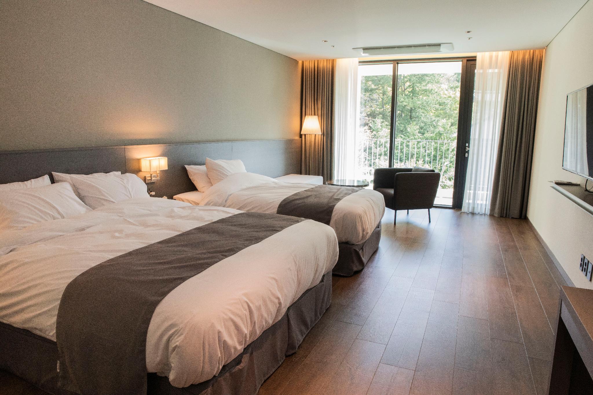 호텔 드몽드 (Hotel de’monde)