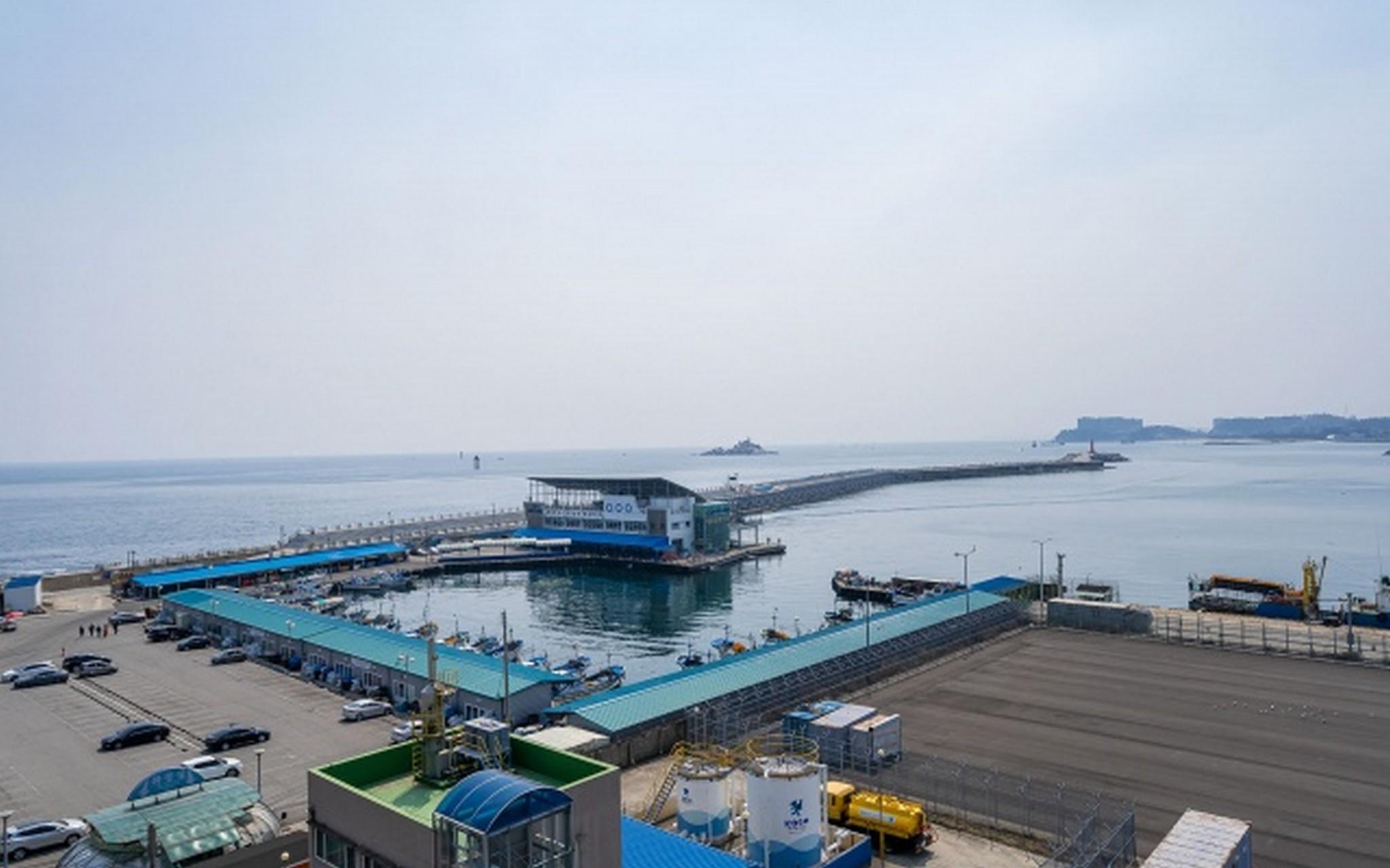 속초 E 호텔 (Sokcho E hotel)