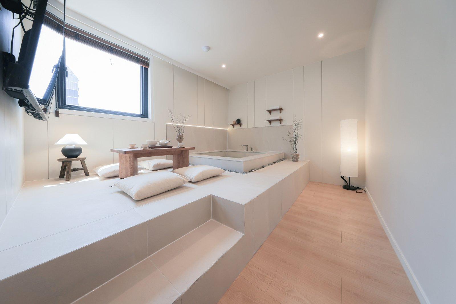 더휴식 아늑호텔 청주 우암 2호점 (The Hyoosik Aank Hotel Cheongju Uam 2nd Branch)