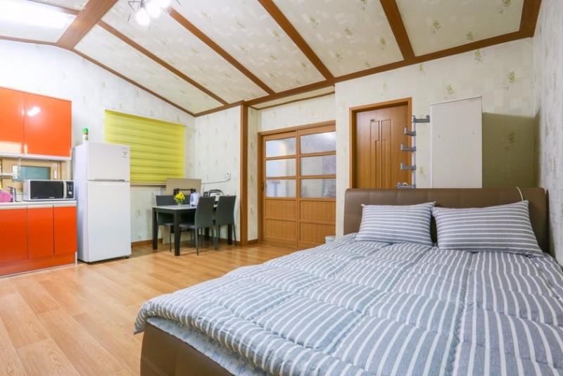 강화도 풍경소리펜션 (Ganghwado Sights and Sounds Pension [built in 2016])