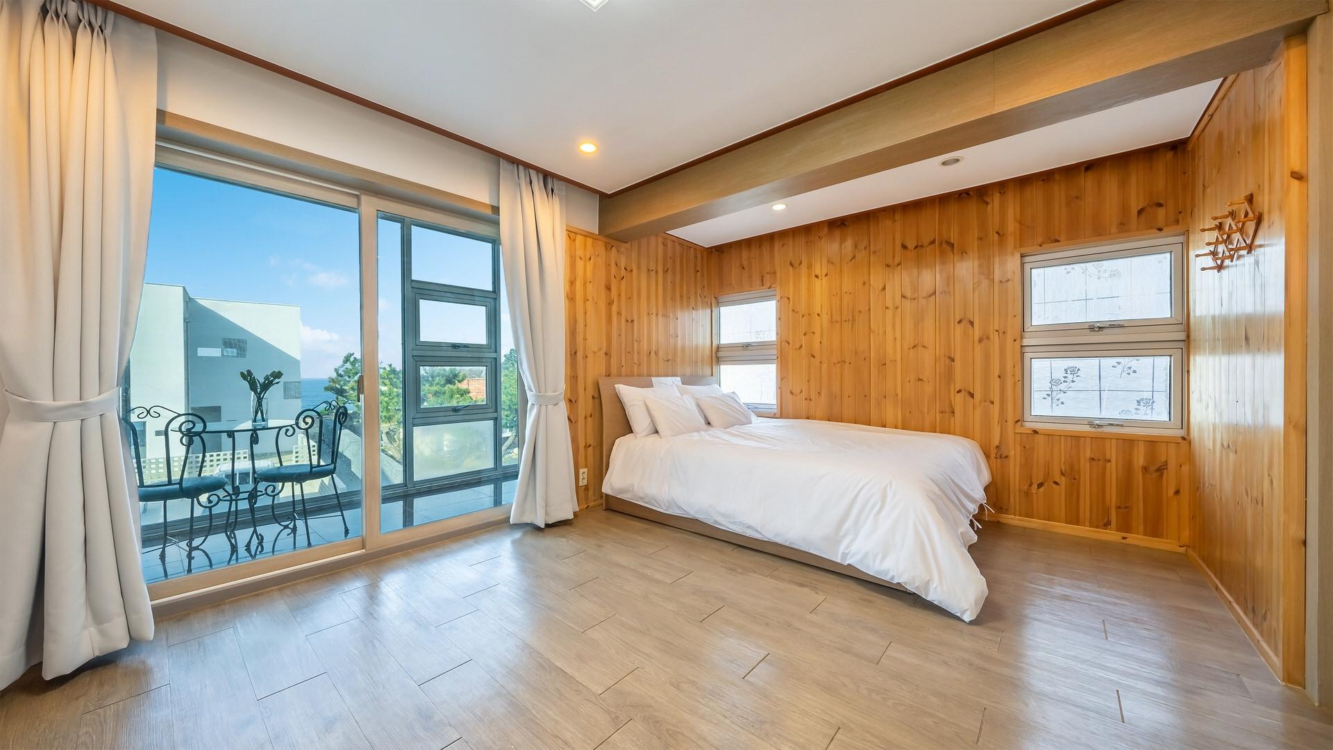 Samcheok jangho sanho Pension